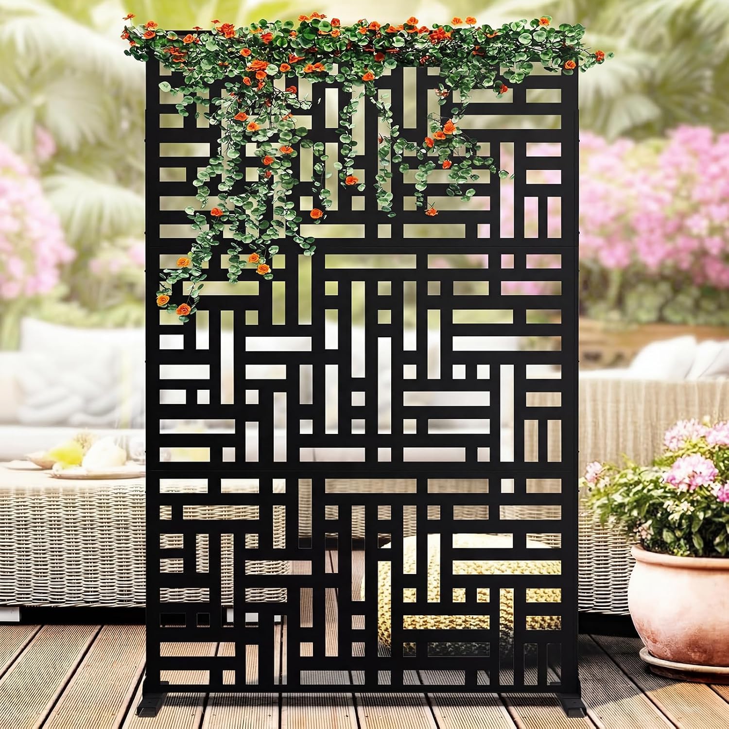 Freestanding Privacy Screen