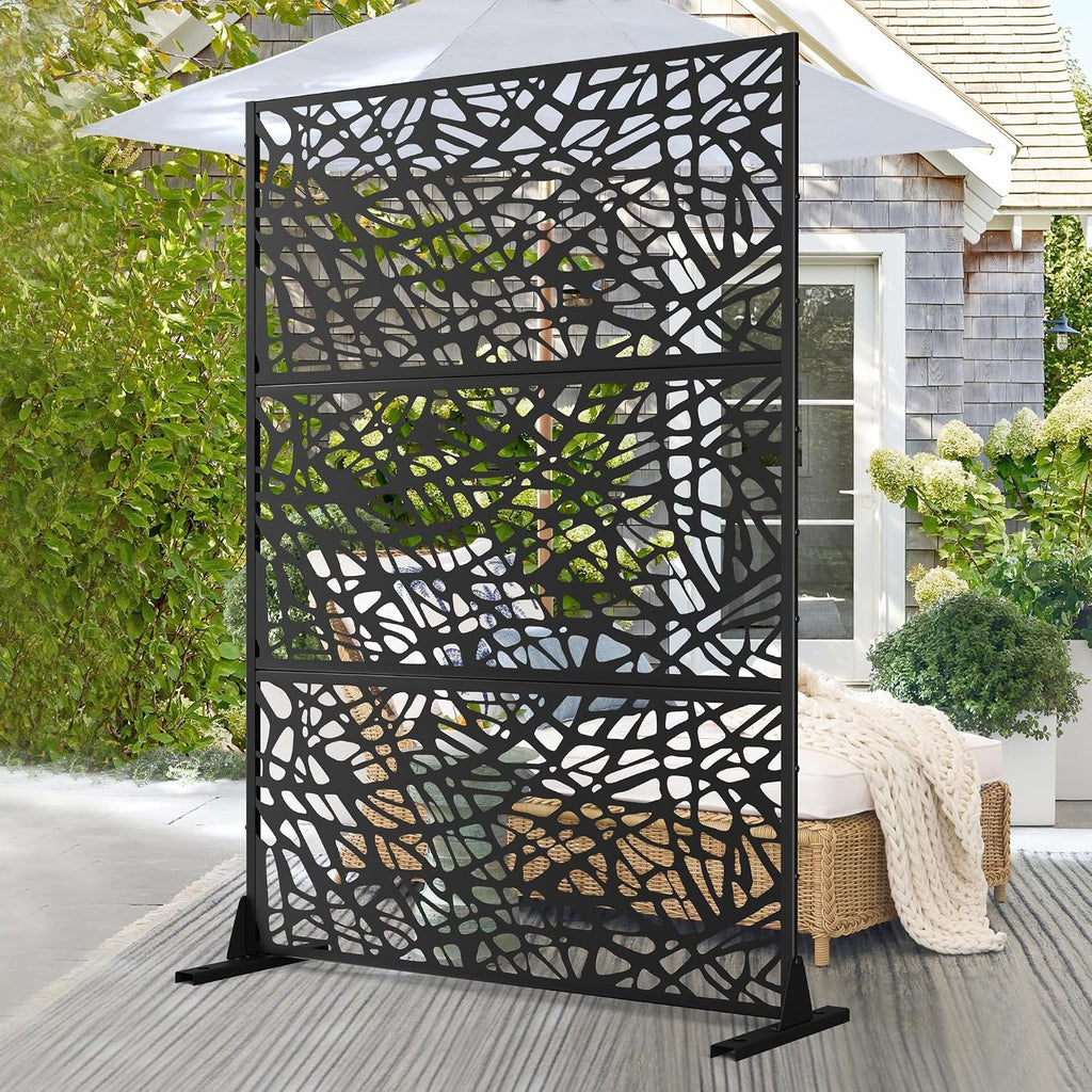 Freestanding Metal Privacy Screen
